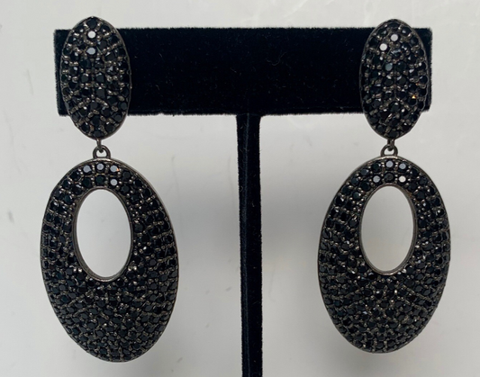 Black Spinal Thick Oval Earring