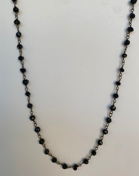 Spinel Bead Short Necklace